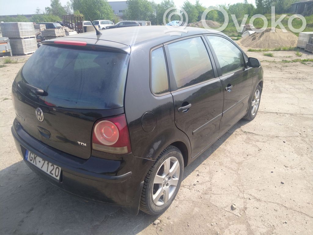 Polo IV 9N3 Polo  6Q0857806