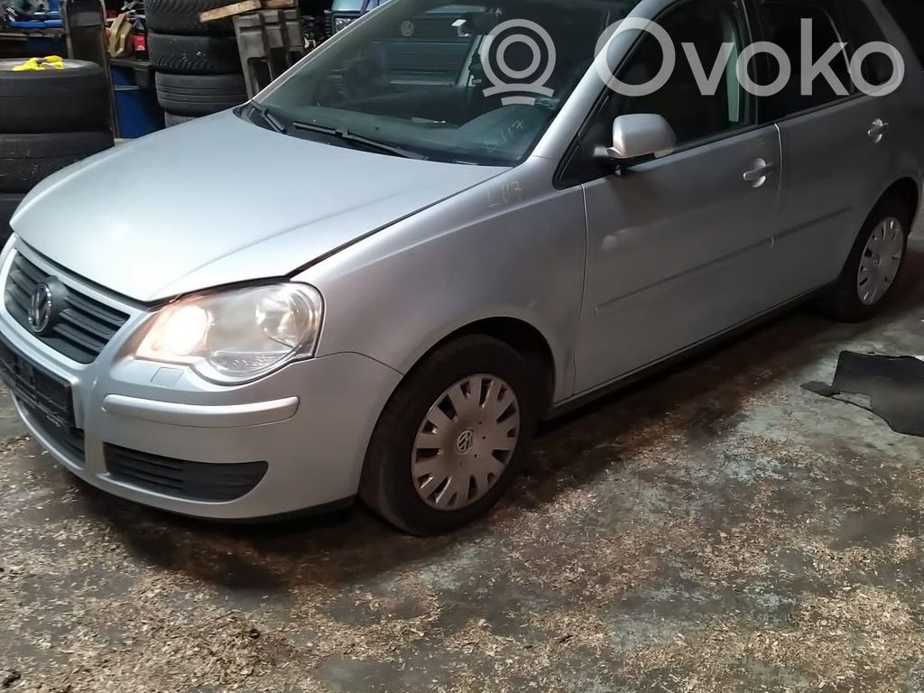 Polo IV 9N3 Polo  4G1867171B