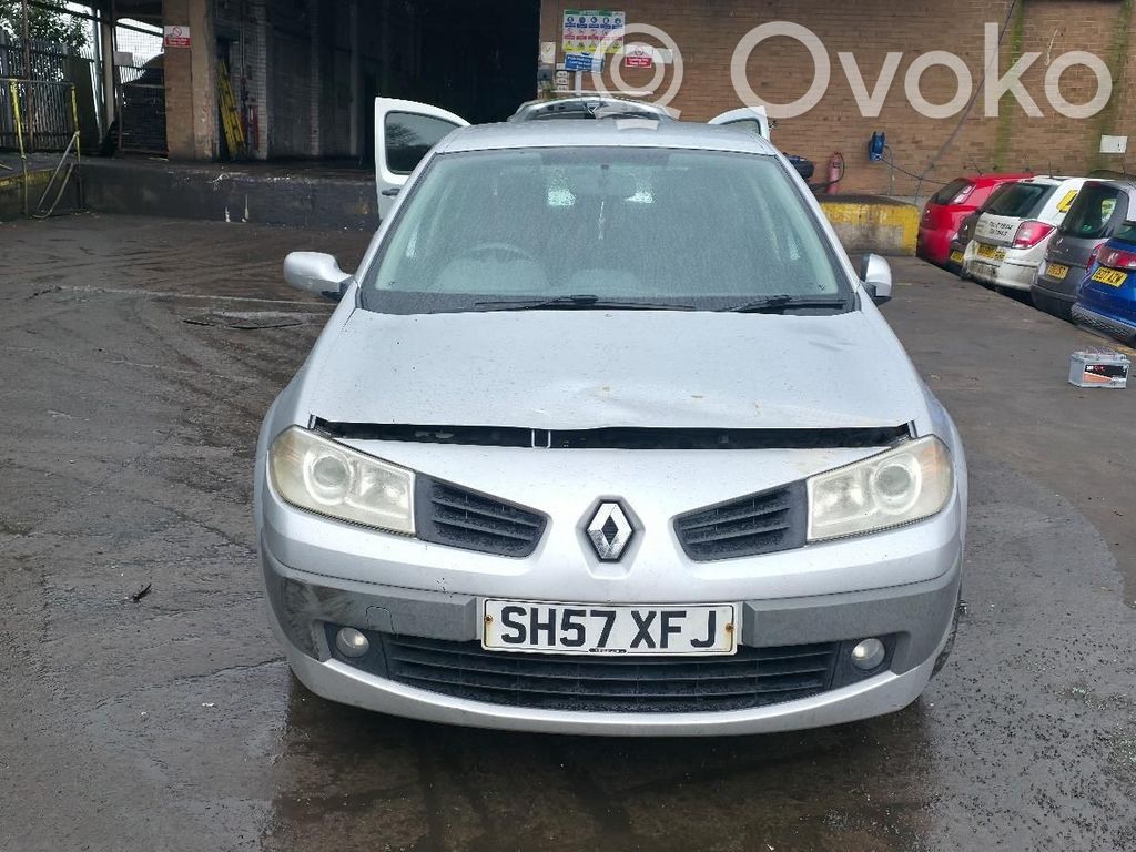 Megane II Megane  8200412202