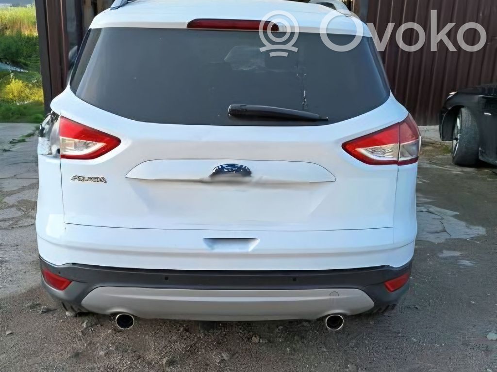 Kuga II Kuga  E2410R030882