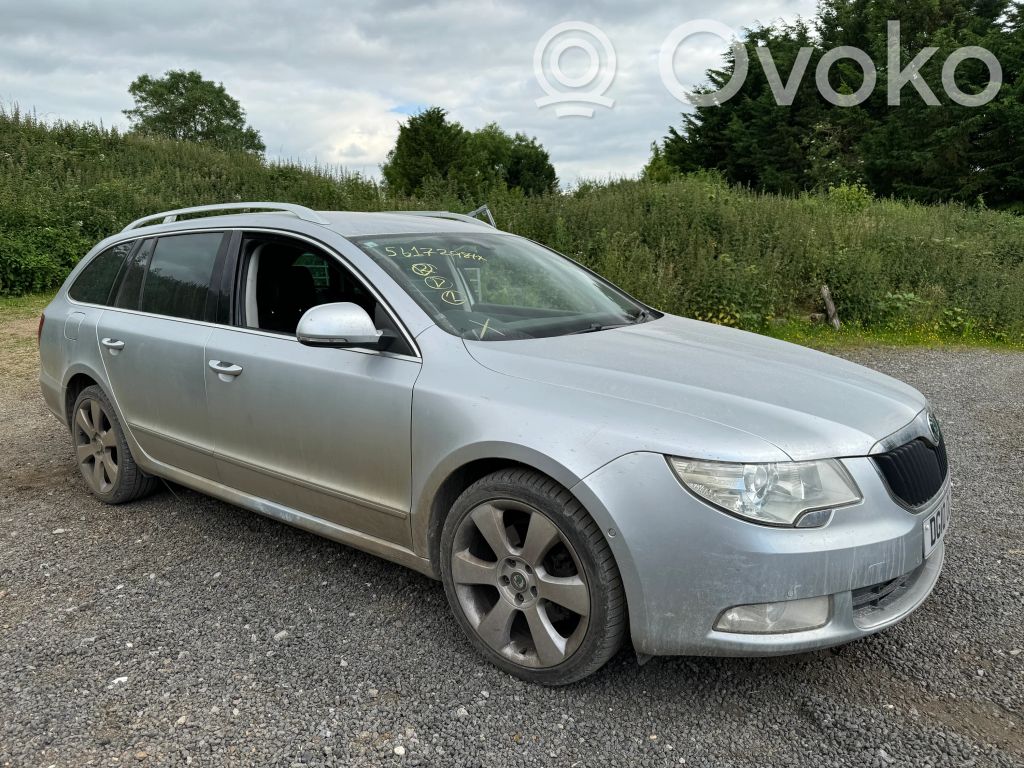 Superb B6 (3T) Superb  3T0959121A