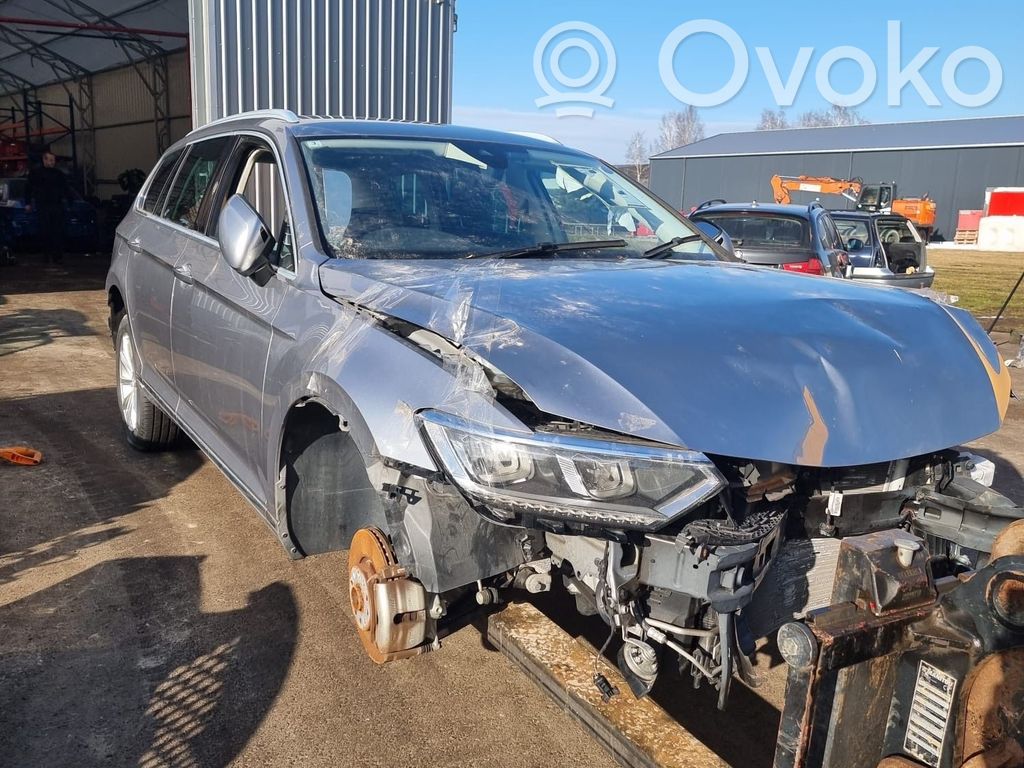 PASSAT B8 Passat  04E906262EB