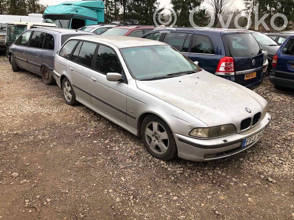 5 E39 Series 5  8360880