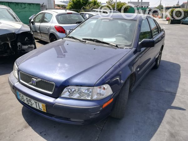 S40, V40 S40, V40
