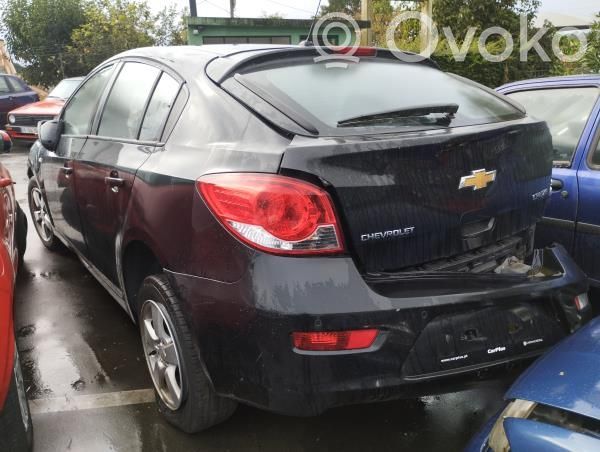 Cruze Cruze