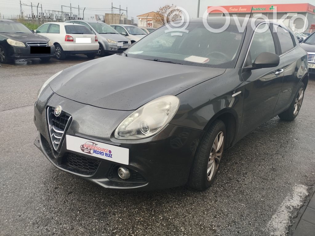 Giulietta Giulietta  28408648