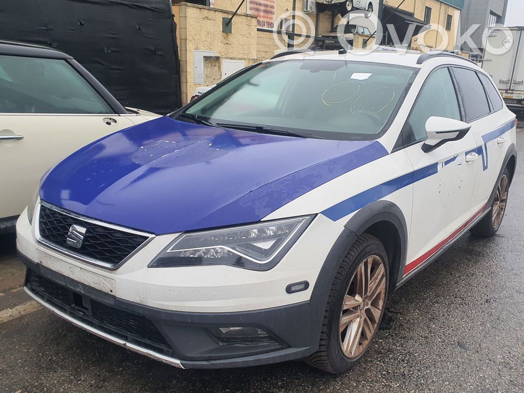 Leon (5F) Leon  5Q0953507HB