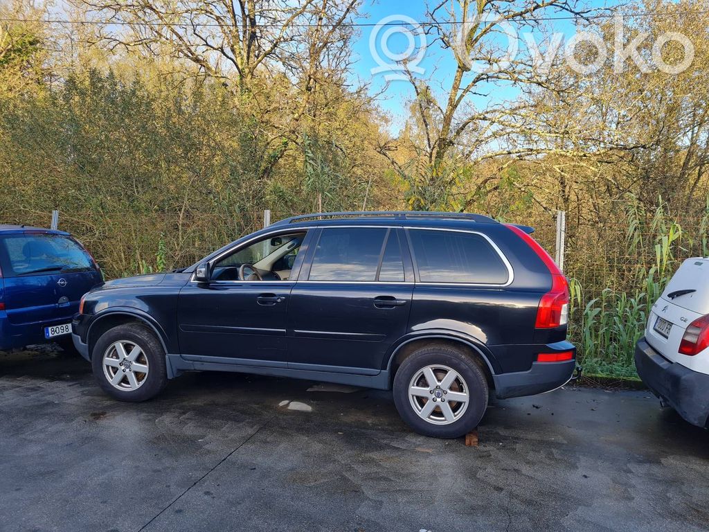 XC90 XC90  P30735565