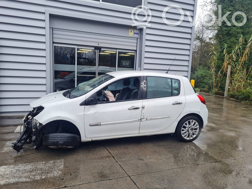 Clio III Clio  88102003