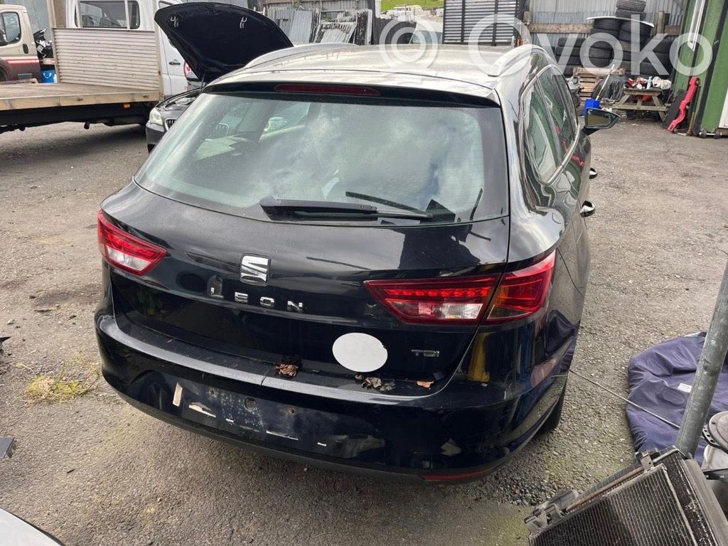 Leon (5F) Leon  5F0907426H