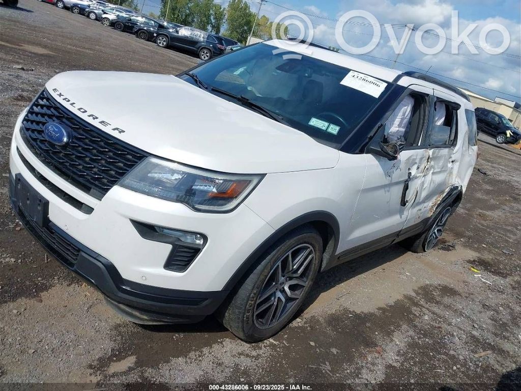 Explorer V Explorer  FB537803513