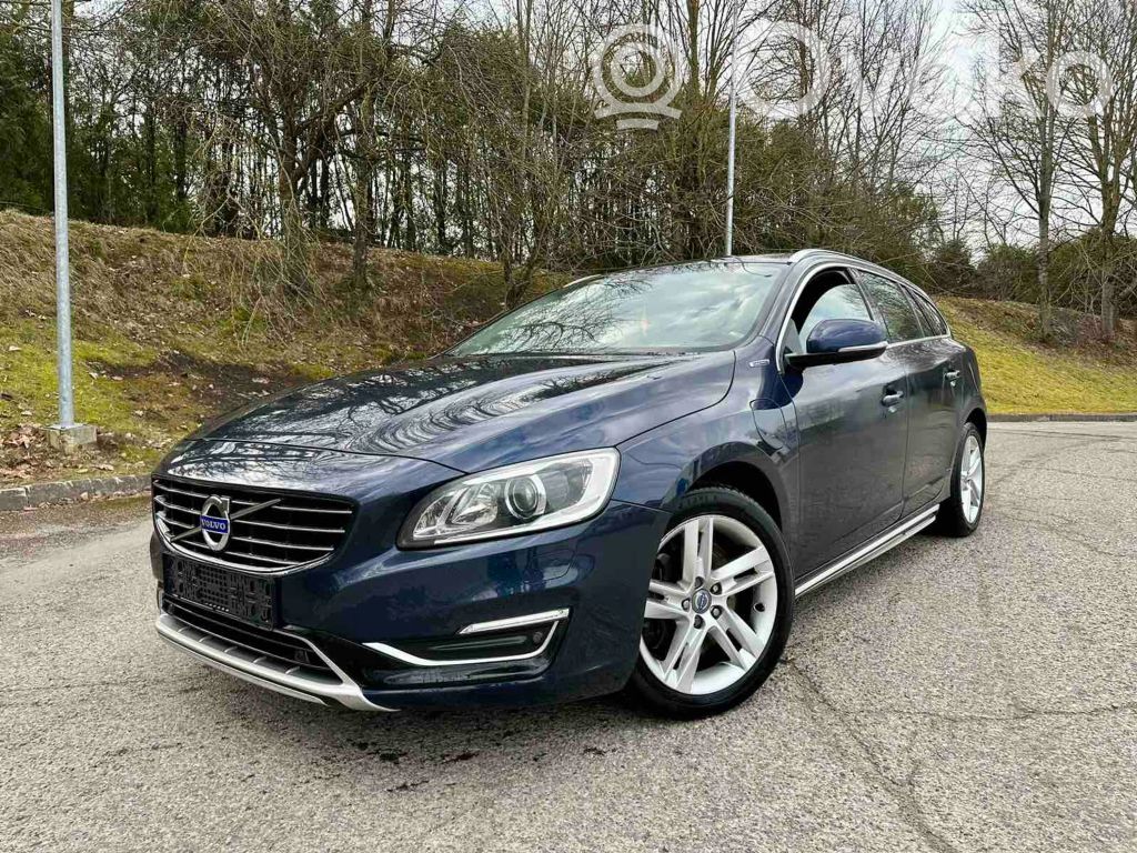 V60 V60, V60 Cross Country  31262935