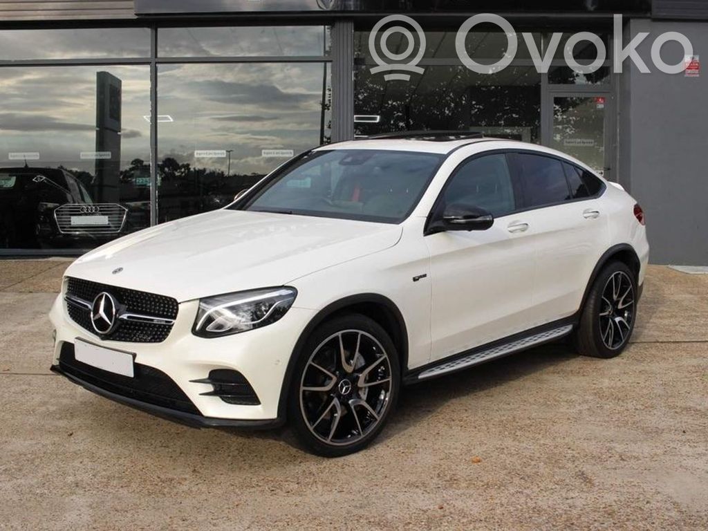 GLC X253 C253 GLC-class  0095425518