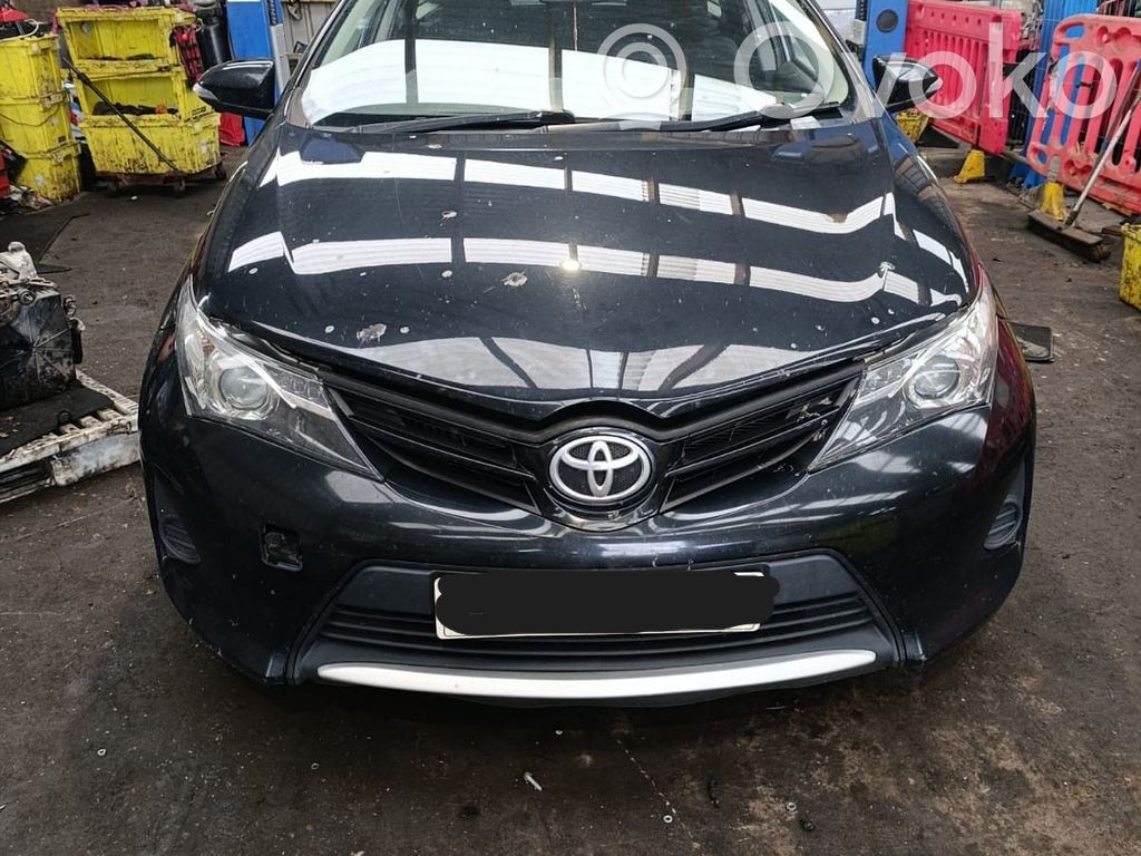 Auris E180 Auris  1NDTV