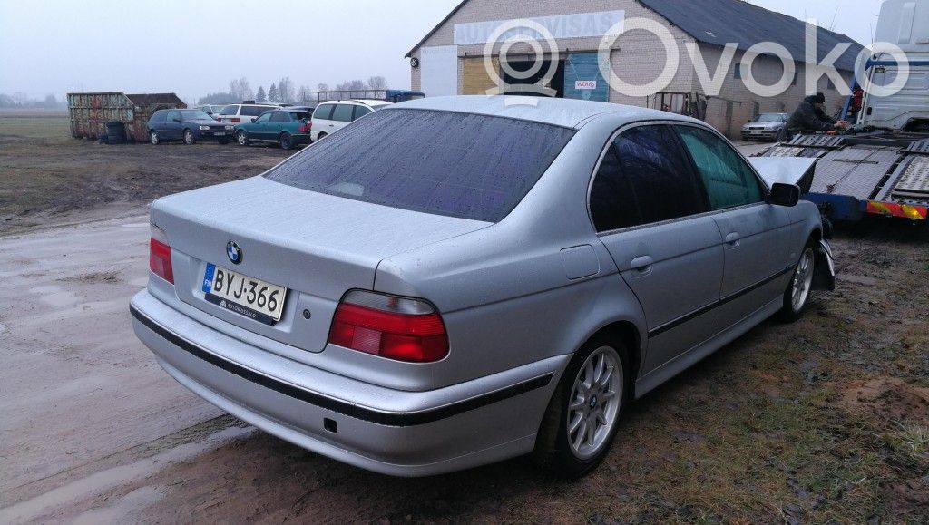 5 E39 Series 5  8360568