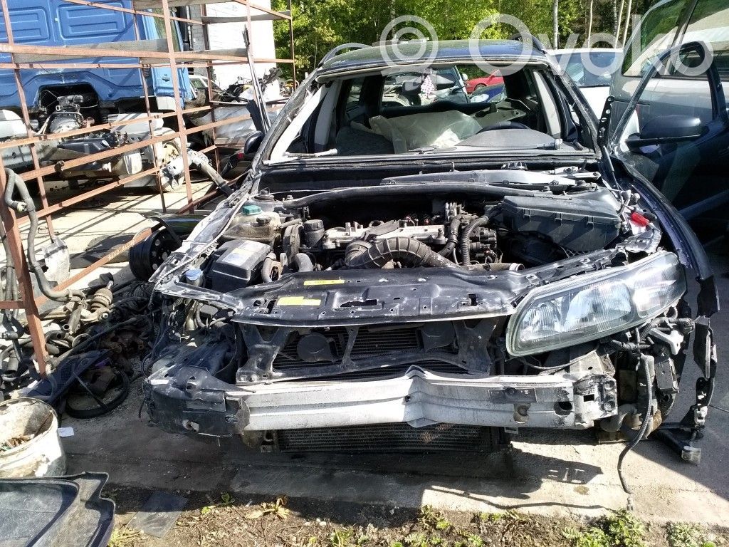 V70 S70, V70, V70 XC  8637559