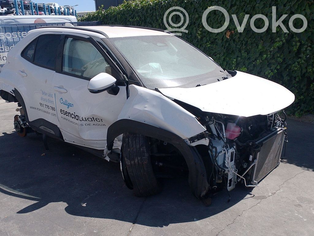Yaris Yaris  894670D100