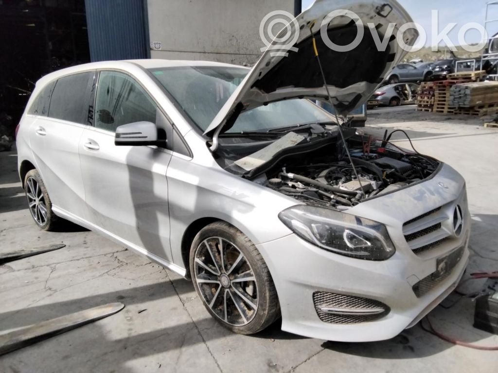 B W246 W242 B-class (W245, W246/W242)  SINRF