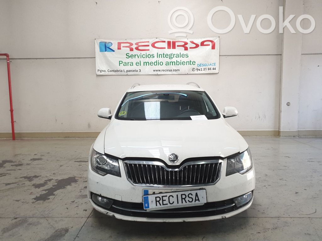 Superb B6 (3T) Superb  03L906018RT