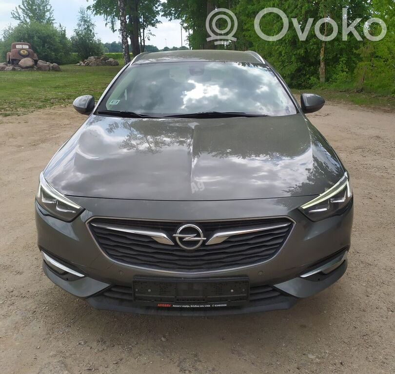 Insignia B Insignia  84221477