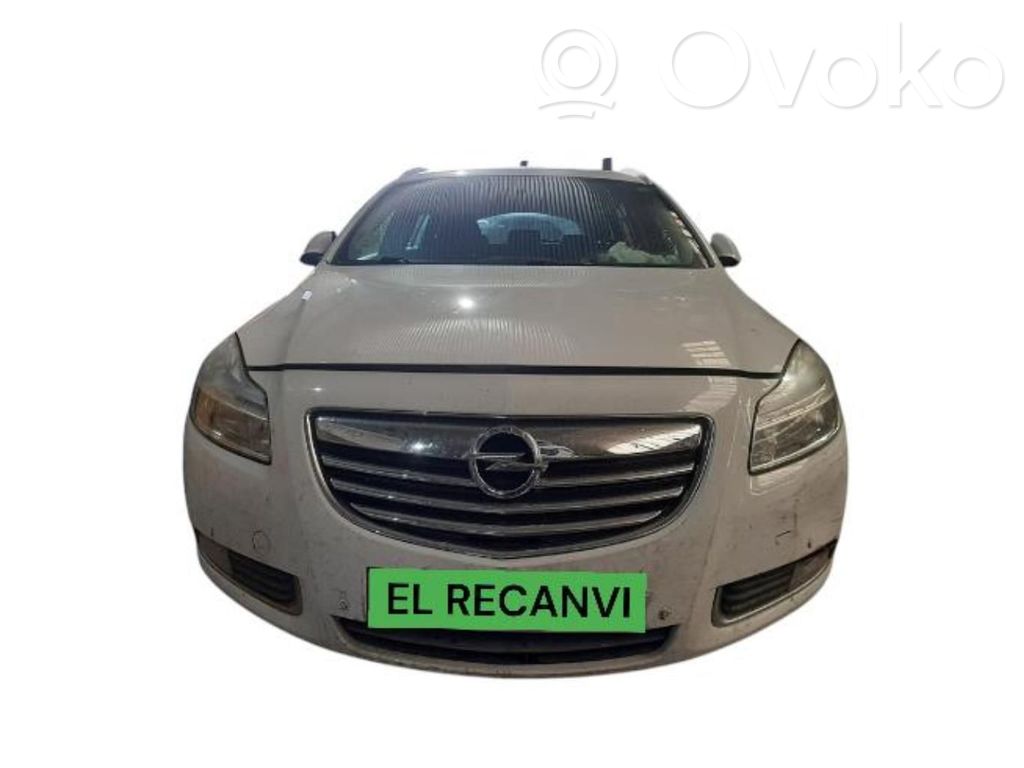 Insignia A Insignia  3063932AA