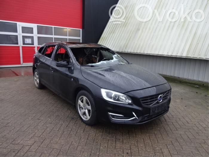 V60 V60, V60 Cross Country  36010448