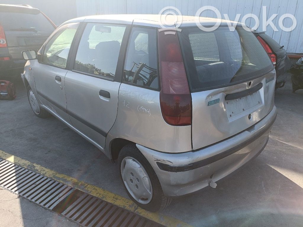 Punto (176) Punto
