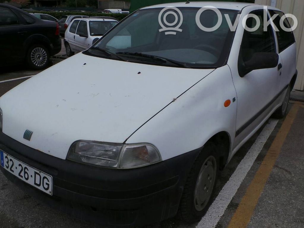 Punto (176) Punto