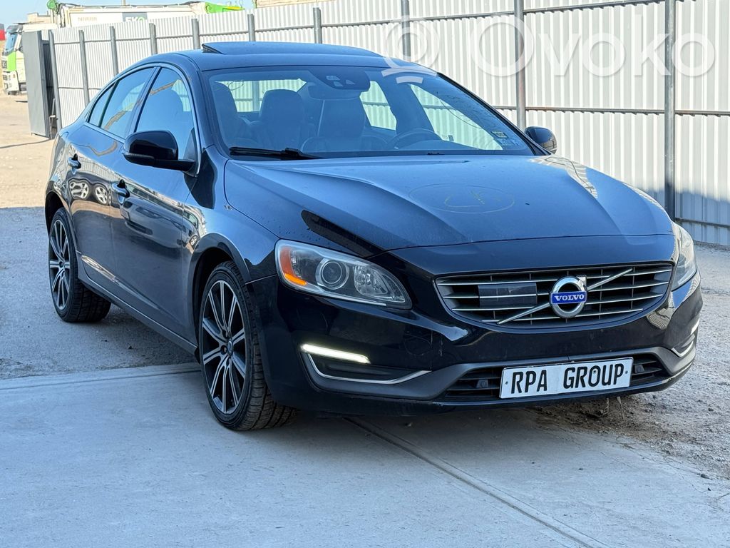 S60 S60  31368570