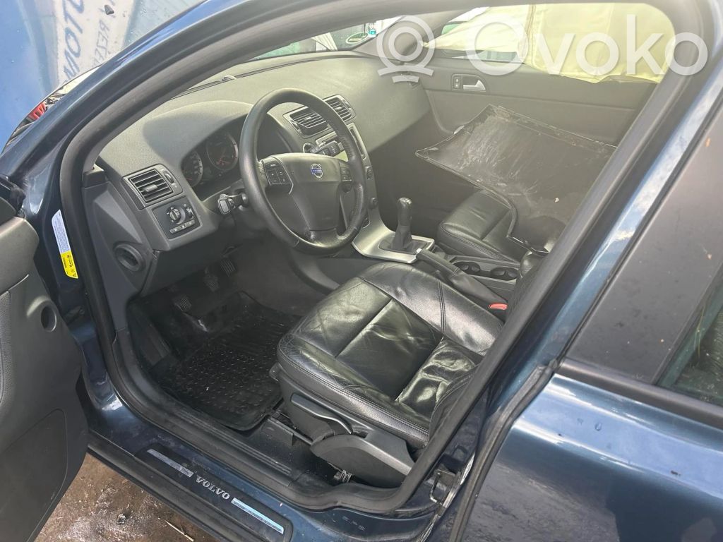 V50 V50