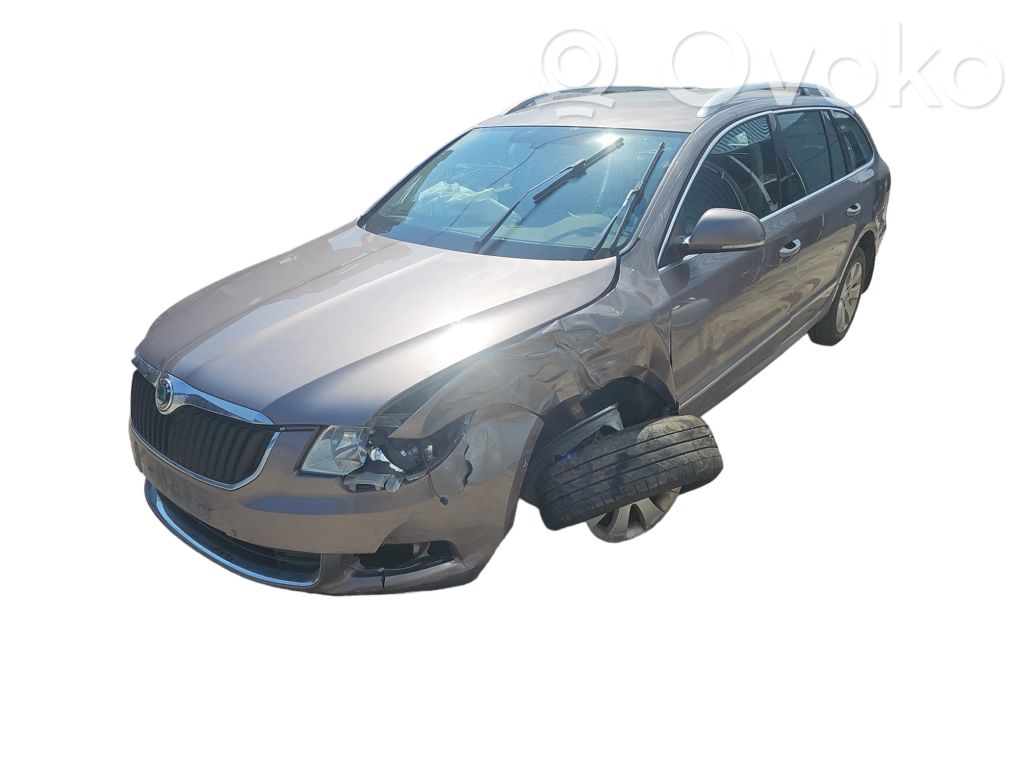 Superb B6 (3T) Superb  3T0927134D