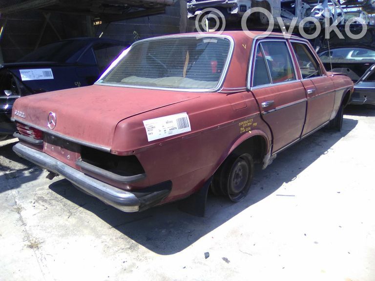 W123 W123 C123