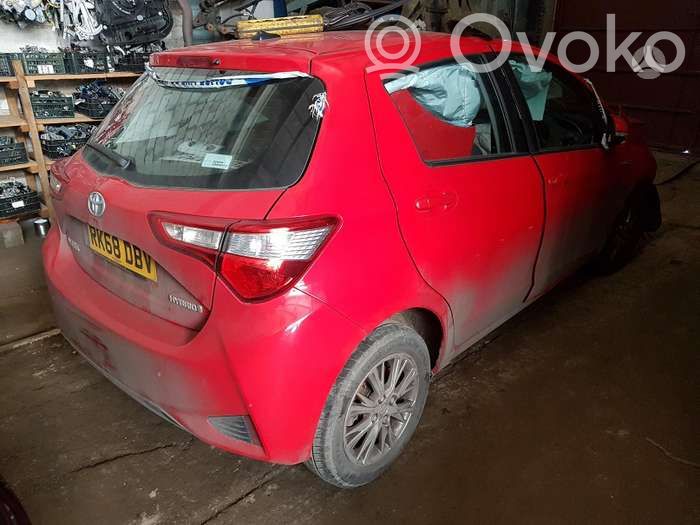 Yaris Yaris  8946552670