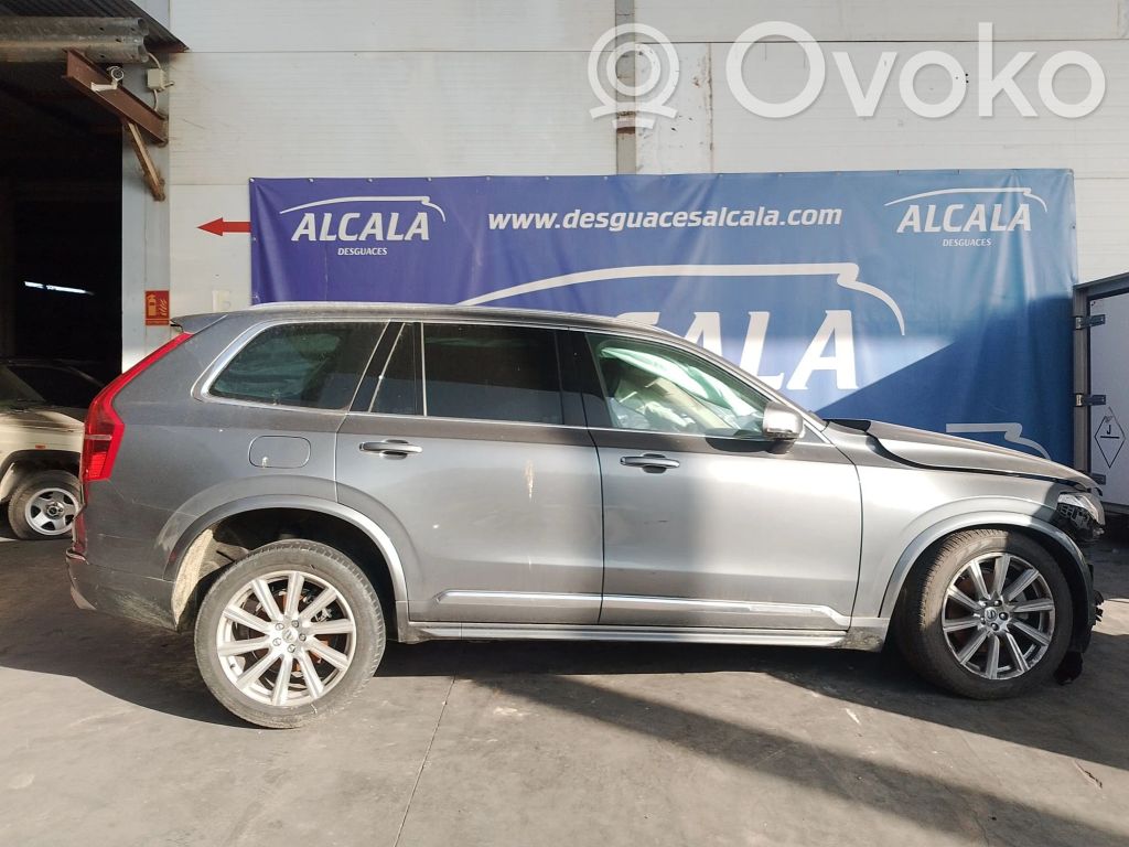 XC90 XC90  32203505
