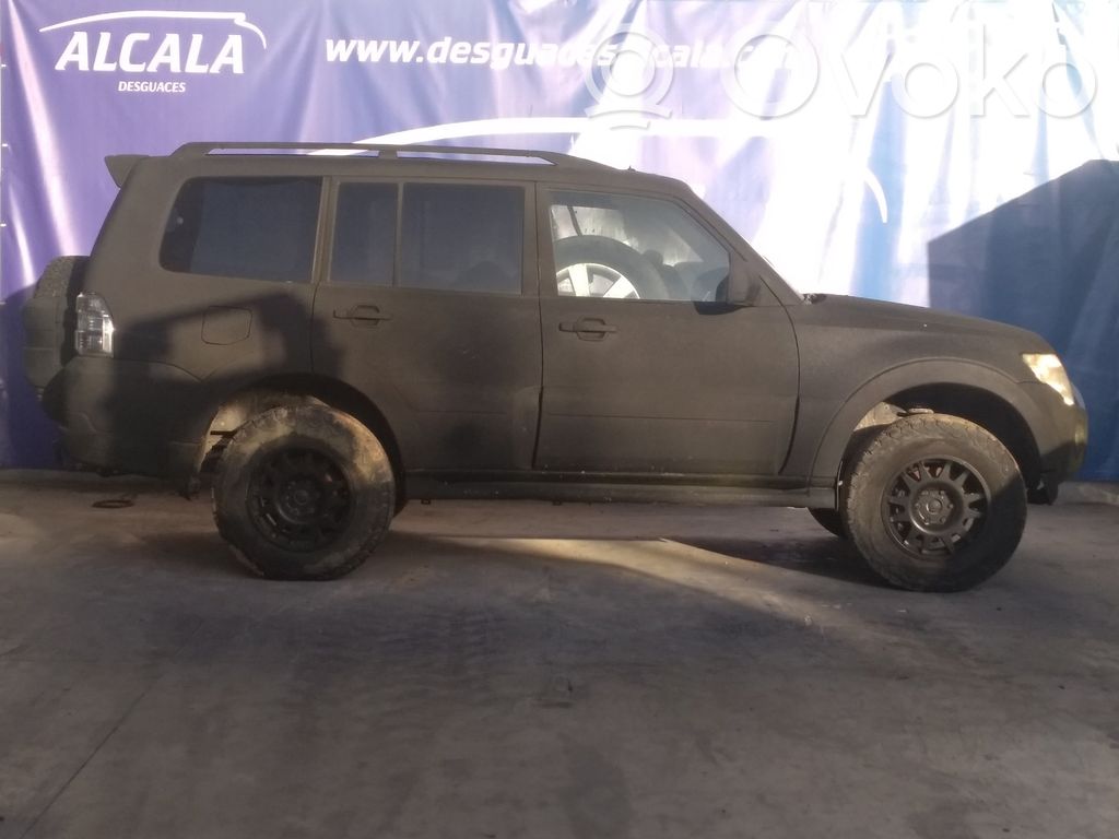 Montero Montero  2758004686