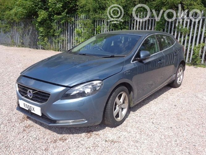 V40 S40, V40  130601C