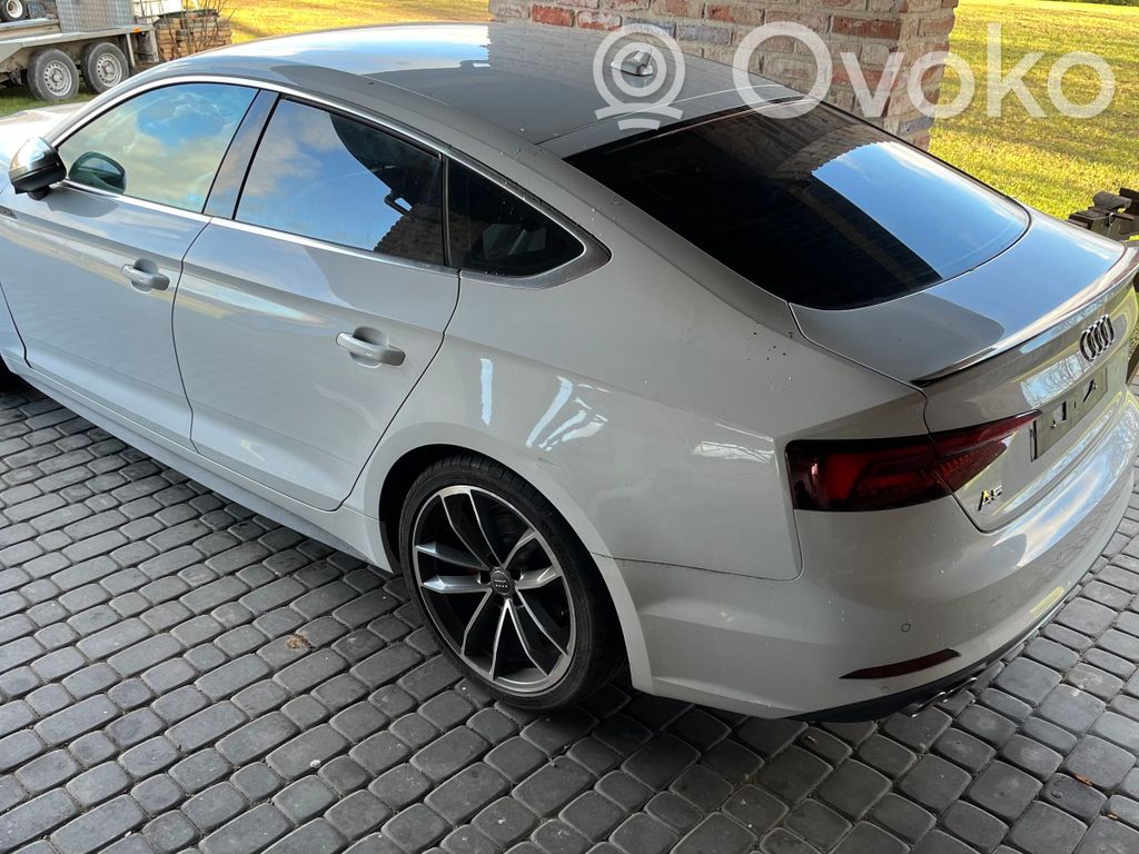A5 A5, S5