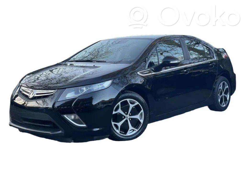 Ampera Ampera  13587452
