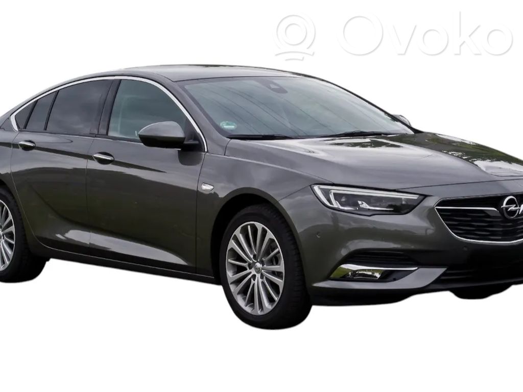 Insignia B Insignia  39097524