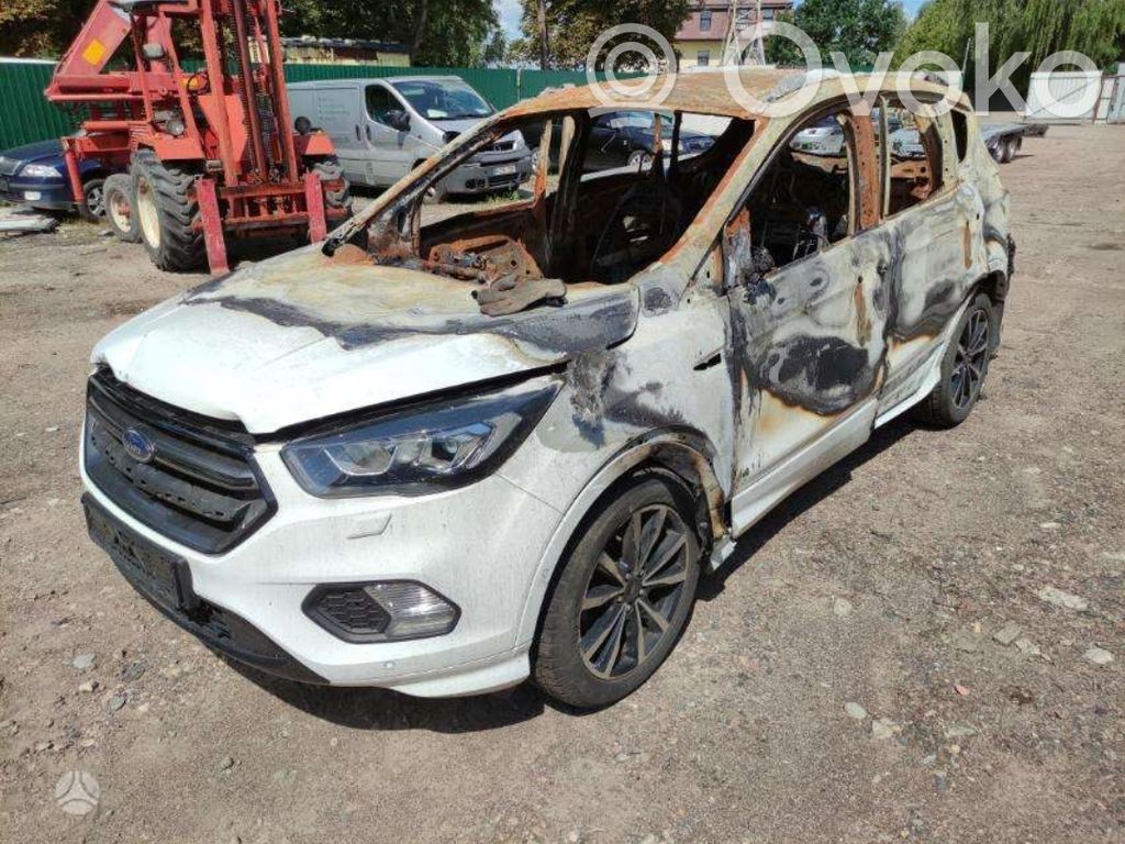 Kuga II Kuga  DS7A9Y460DB