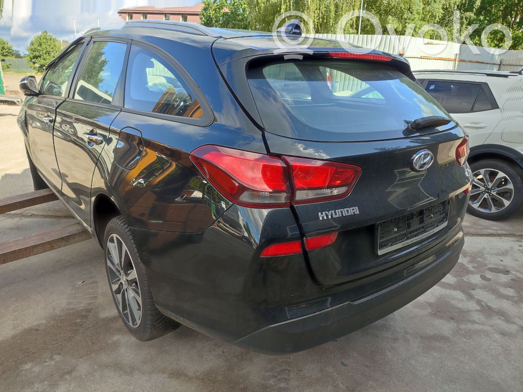 i30 i30  392652U100
