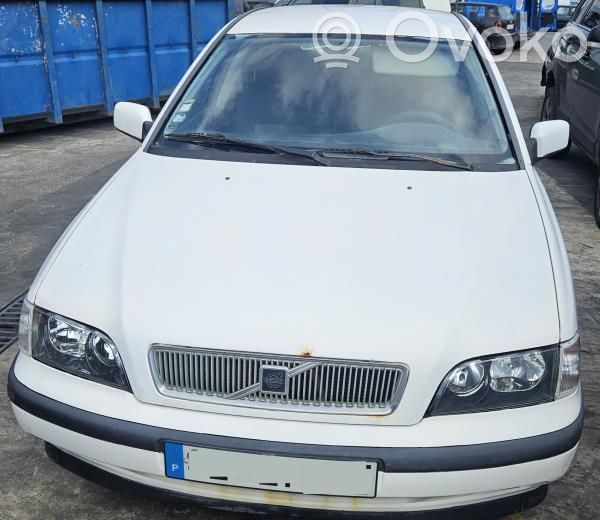 S40, V40 S40, V40