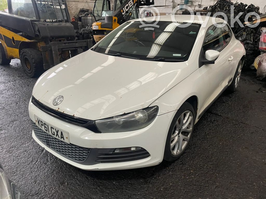 Scirocco Scirocco  3AA919041A