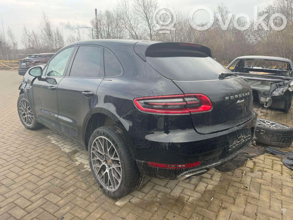 Macan (95B) Macan  7PP980653E