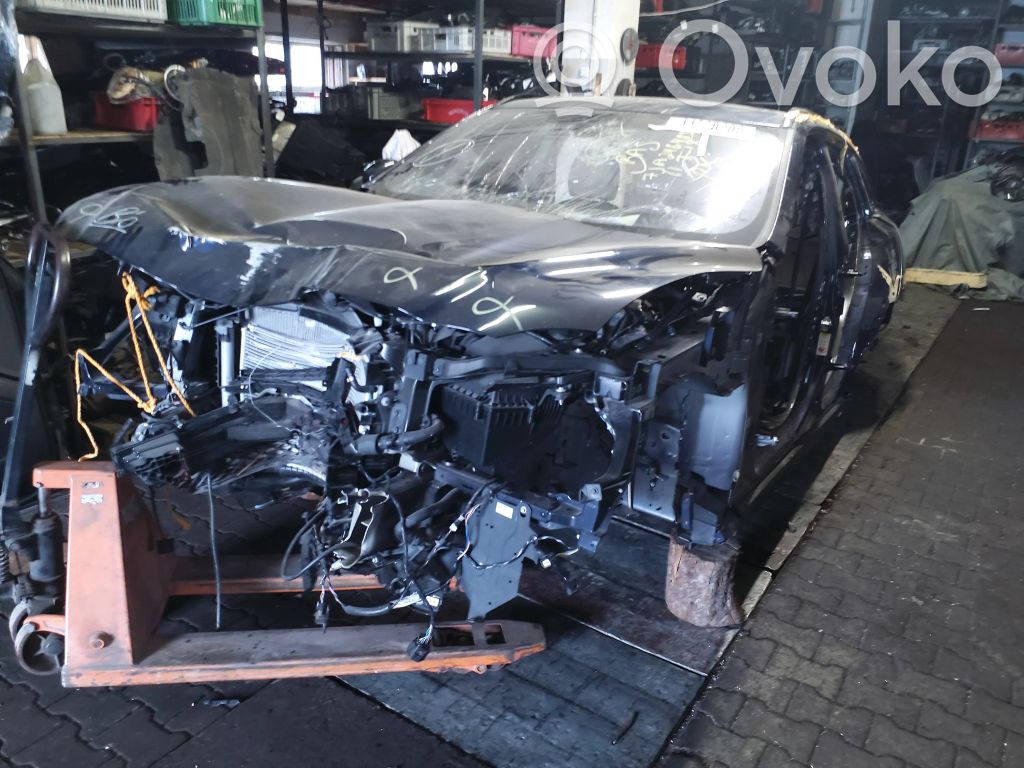 F-Pace F-Pace  HK83203A29CC