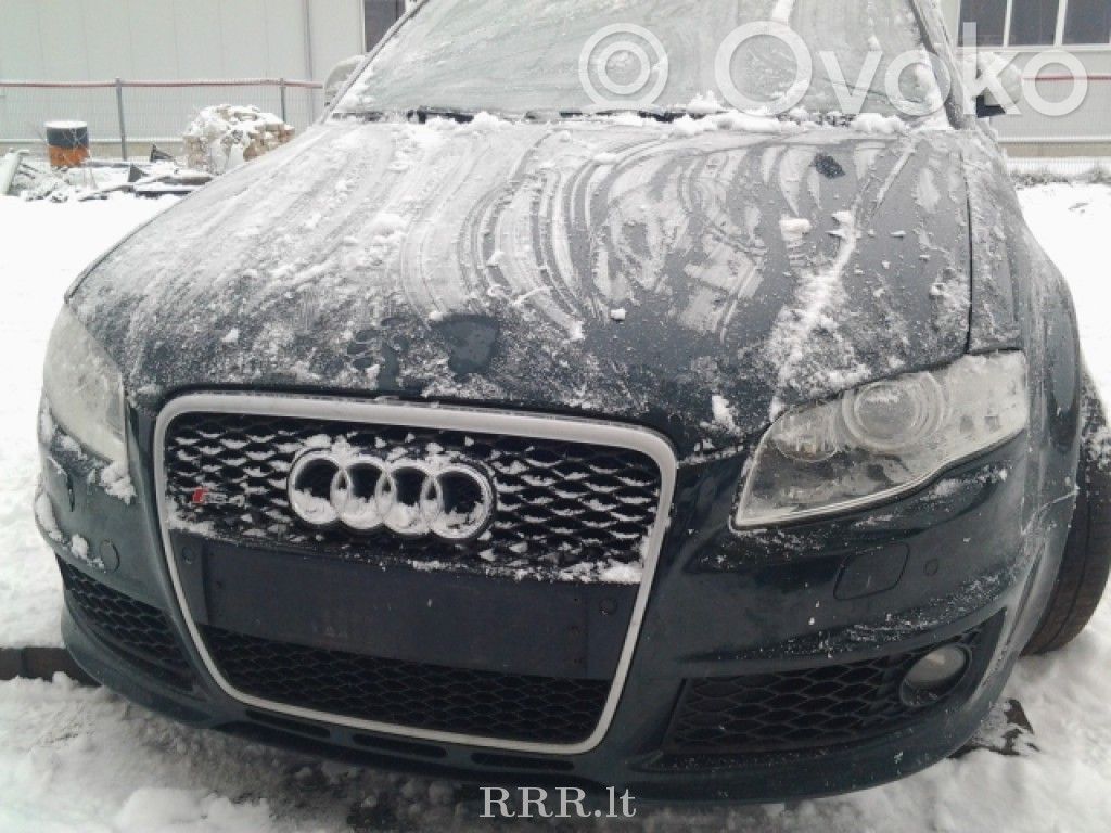 RS4 RS  8E1857067D