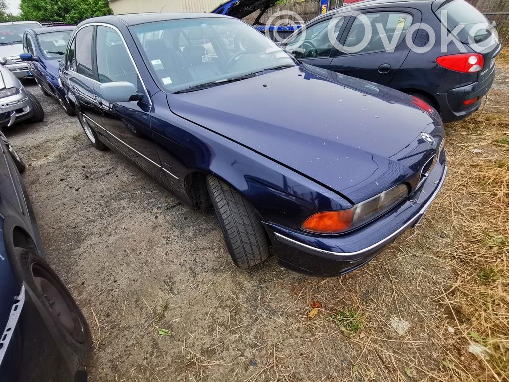 5 E39 Series 5  62106942233