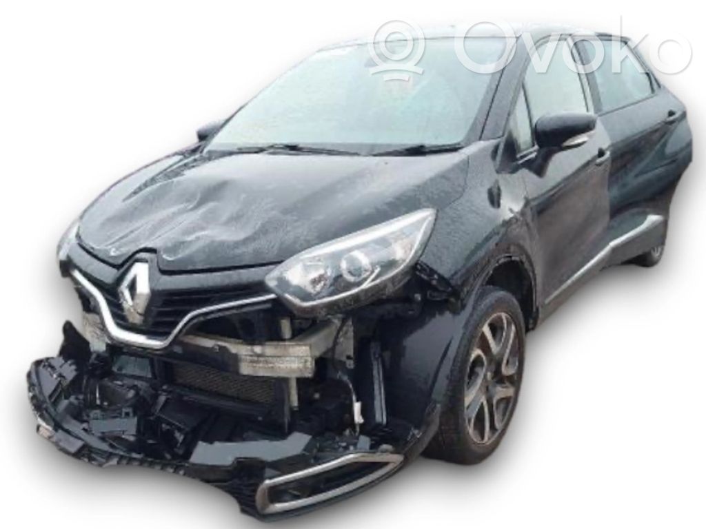 Captur Captur  8200437489