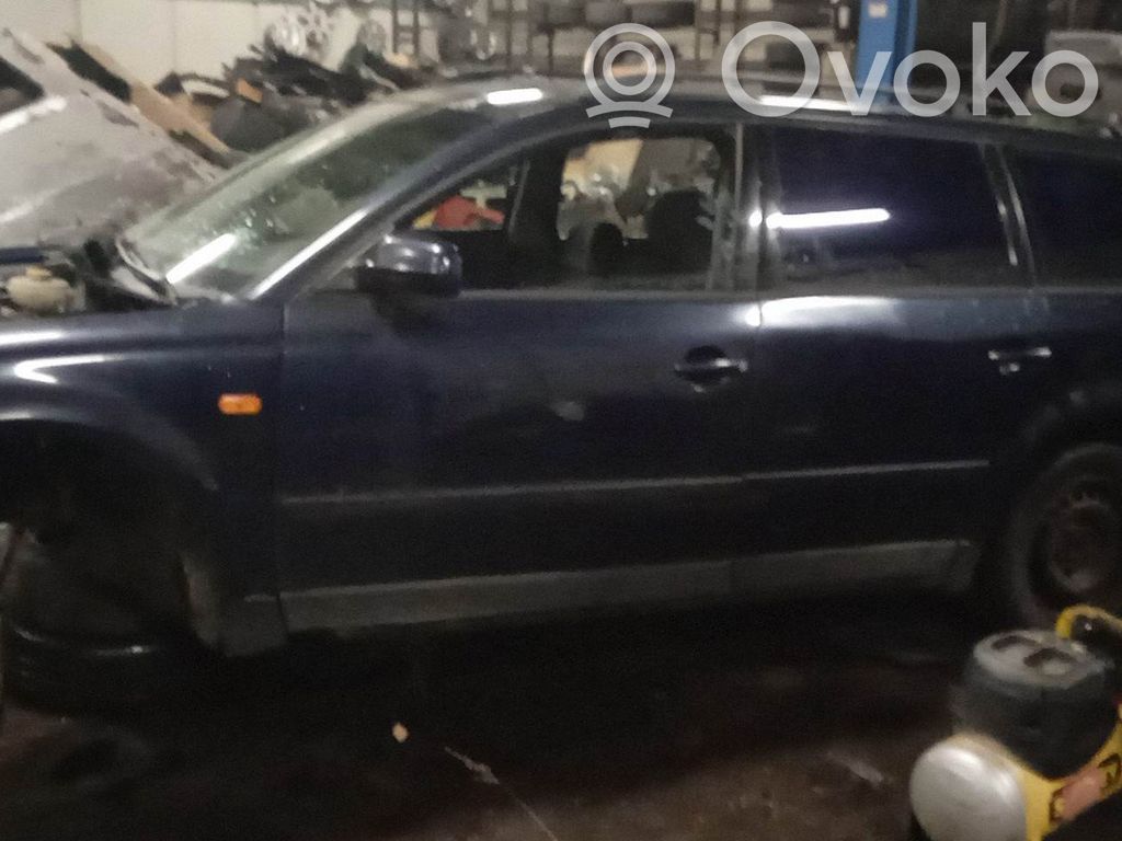 PASSAT B5 Passat  8D0407452CX