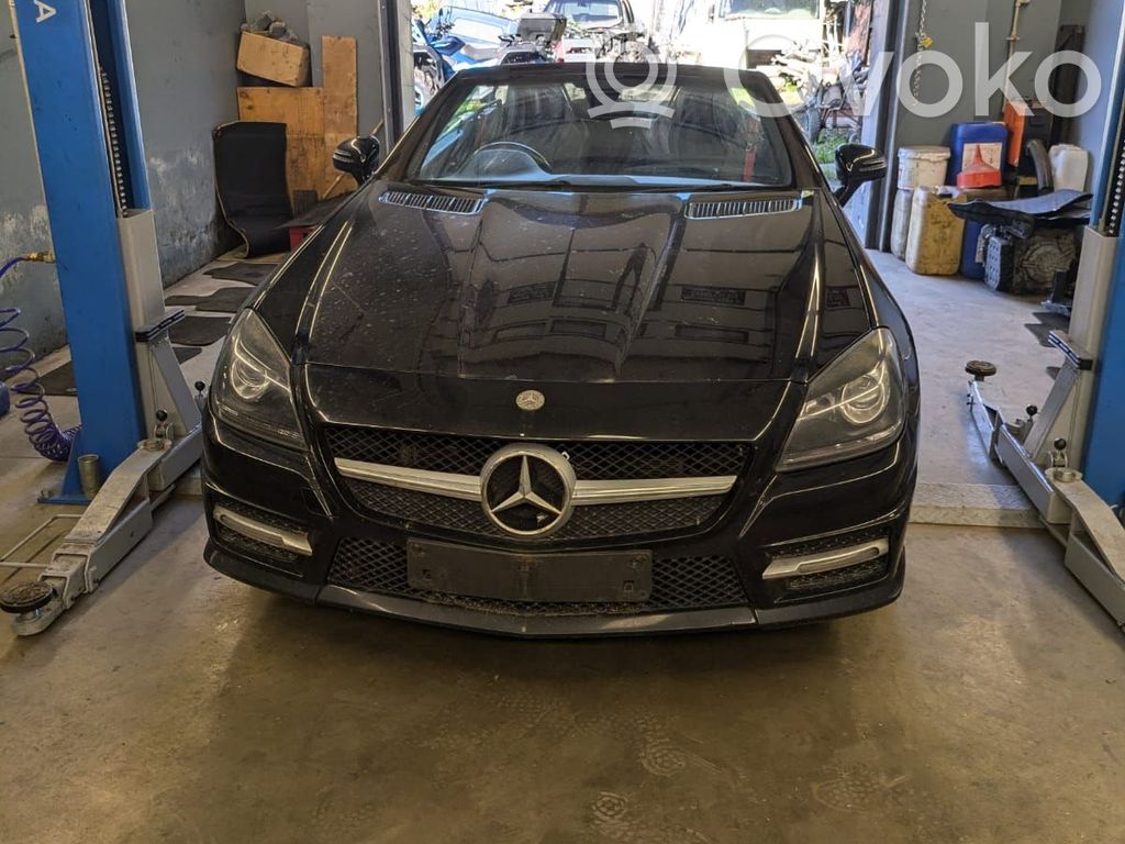 SLK R172 SLK-class, AMG (W170, W171, W172)  A2129006529